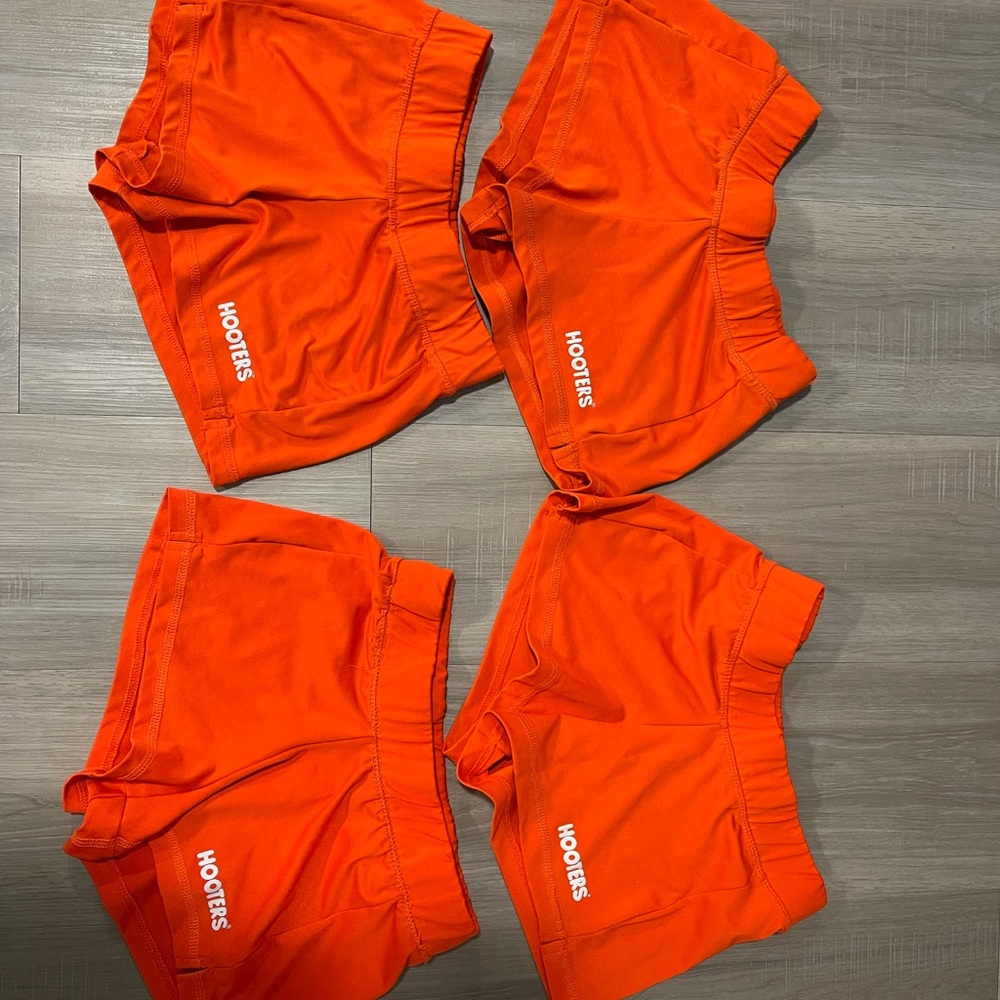 Hooters Bright Orange Women's Athletic Shorts - Set